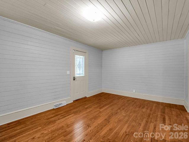 271 Old Ballpark Road, Forest City, NC 28043