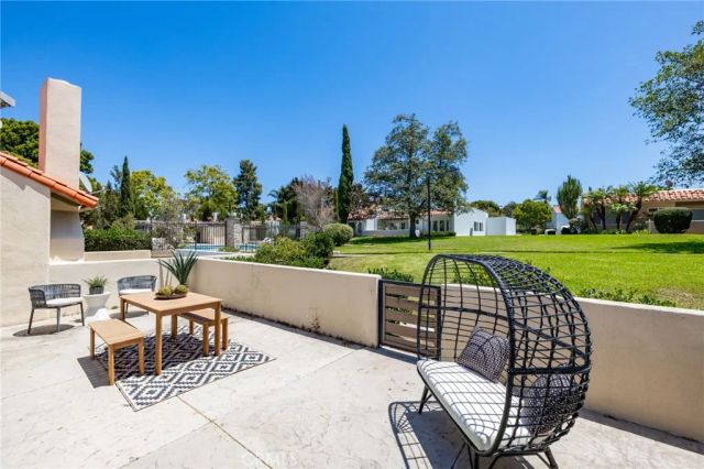 2332 Vista Huerta, Newport Beach, CA 92660