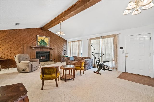 295 Hollywood Street, Livingston, TX 77351