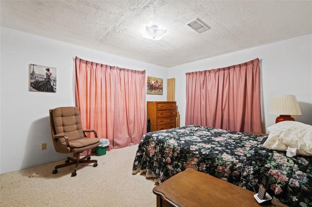 295 Hollywood Street, Livingston, TX 77351