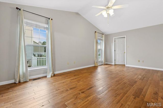 8010 Knights Crossing Drive, O'fallon, MO 63368
