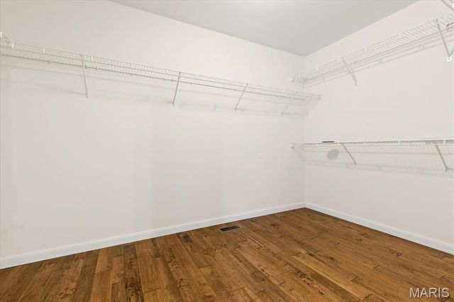 8010 Knights Crossing Drive, O'fallon, MO 63368
