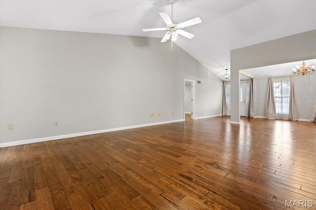 8010 Knights Crossing Drive, O'fallon, MO 63368