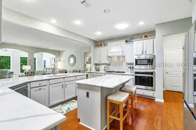 15 Rolling River Dr, Bluffton, SC 29910