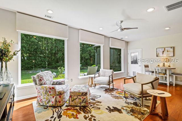 15 Rolling River Dr, Bluffton, SC 29910