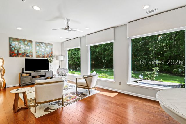 15 Rolling River Dr, Bluffton, SC 29910