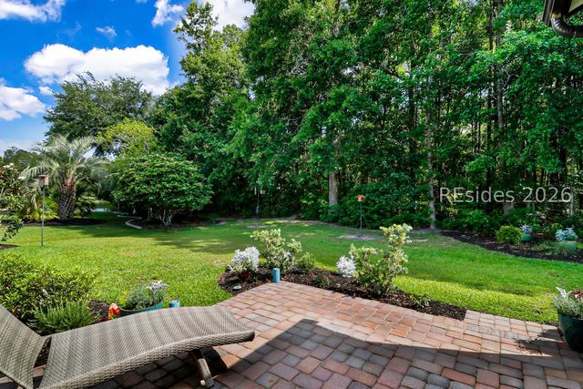 15 Rolling River Dr, Bluffton, SC 29910