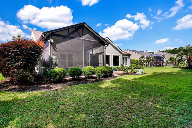 15 Rolling River Dr, Bluffton, SC 29910