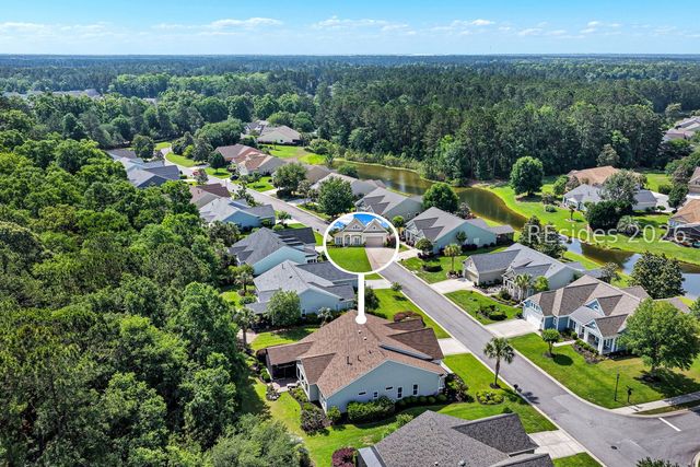 15 Rolling River Dr, Bluffton, SC 29910