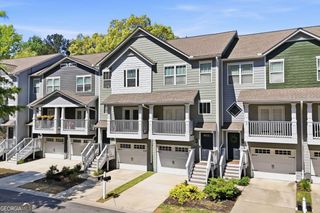 1129 Liberty Parkway NW, Atlanta, GA 30318