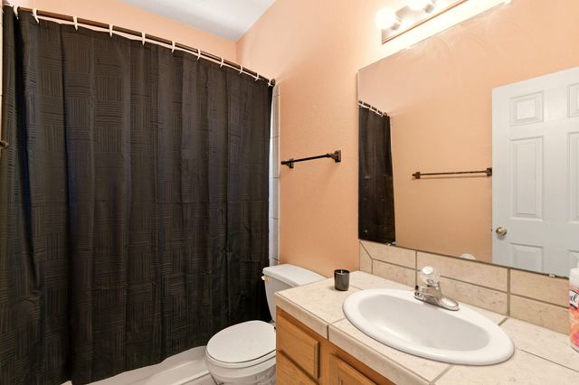 3120 Renaissance Drive SE, Rio Rancho, NM 87124