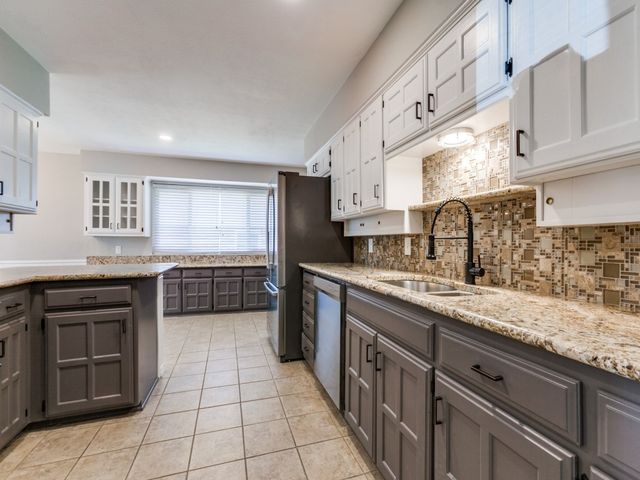 6707 Hillwood Lane, Dallas, TX 75248
