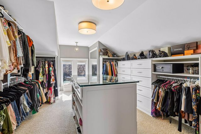 6604 Mohawk Trail, Edina, MN 55439