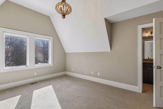 6604 Mohawk Trail, Edina, MN 55439