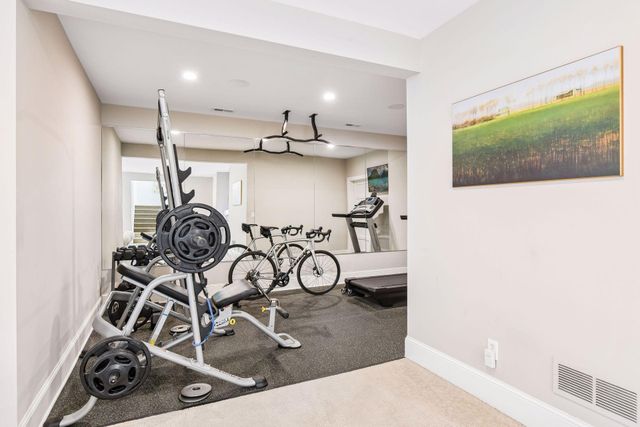 6604 Mohawk Trail, Edina, MN 55439