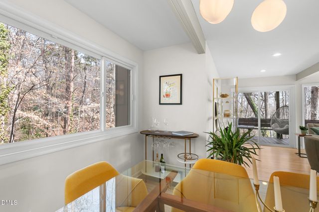 211 Glenhill Lane, Chapel Hill, NC 27514