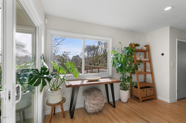 211 Glenhill Lane, Chapel Hill, NC 27514