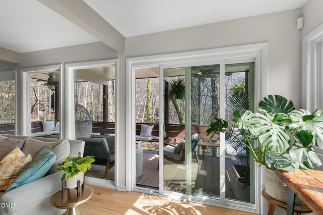 211 Glenhill Lane, Chapel Hill, NC 27514