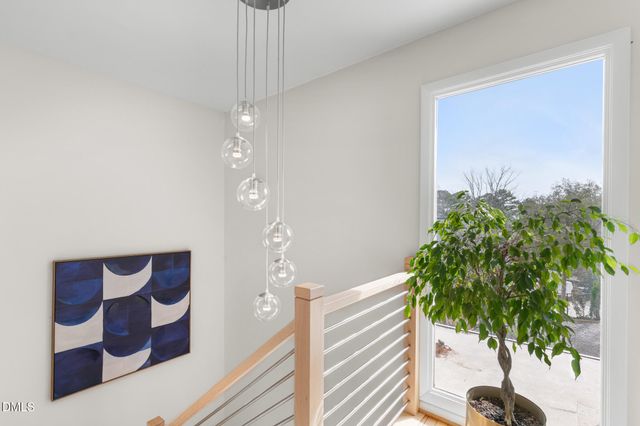 211 Glenhill Lane, Chapel Hill, NC 27514