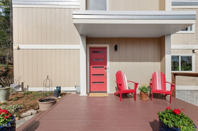 211 Glenhill Lane, Chapel Hill, NC 27514