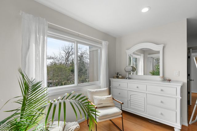 211 Glenhill Lane, Chapel Hill, NC 27514