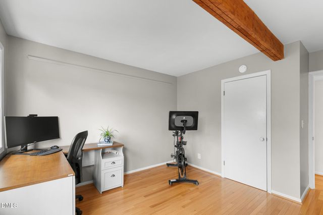 211 Glenhill Lane, Chapel Hill, NC 27514