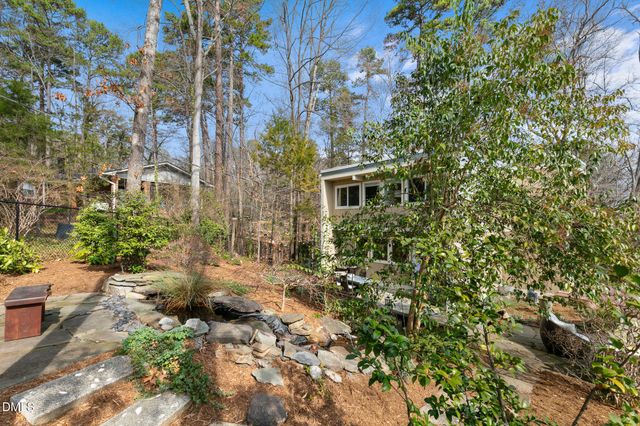 211 Glenhill Lane, Chapel Hill, NC 27514