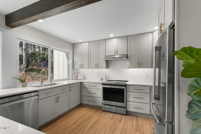 211 Glenhill Lane, Chapel Hill, NC 27514