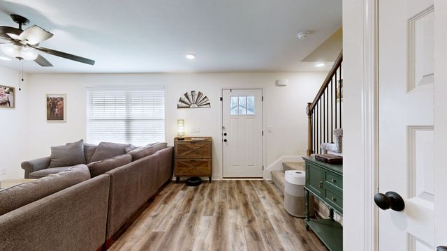 479 Ridge Top Ct, Clarksville, TN 37040