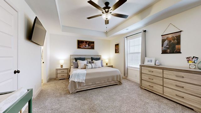 479 Ridge Top Ct, Clarksville, TN 37040