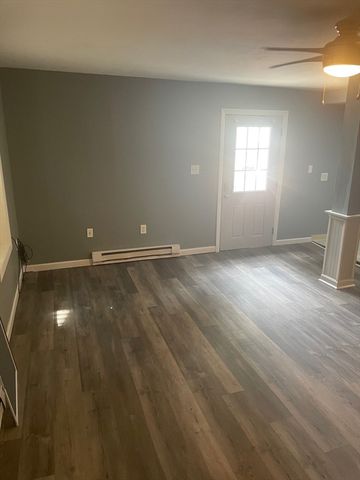 37 Oak 2, Worcester, MA 01605