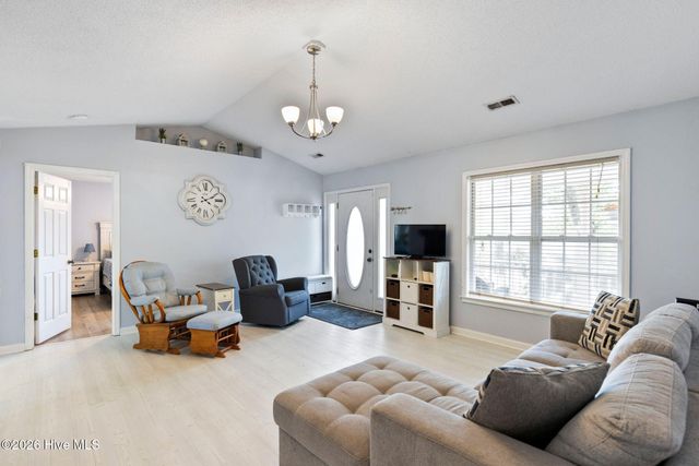 3766 Oakwood Drive SE, Boiling Spring Lakes, NC 28461