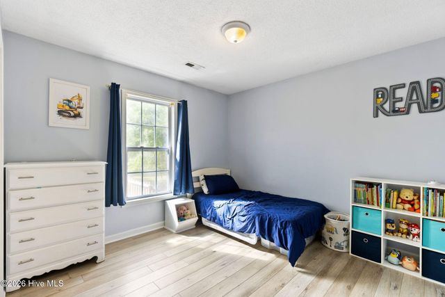 3766 Oakwood Drive SE, Boiling Spring Lakes, NC 28461