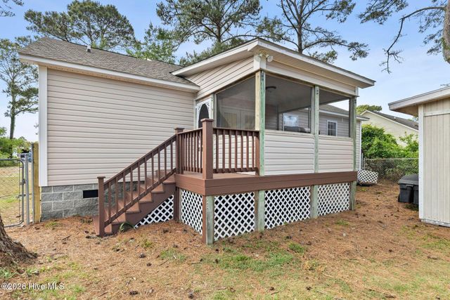 3766 Oakwood Drive SE, Boiling Spring Lakes, NC 28461