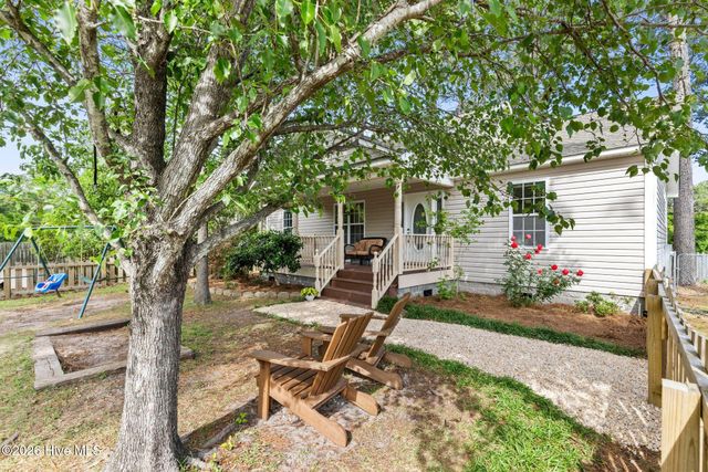 3766 Oakwood Drive SE, Boiling Spring Lakes, NC 28461