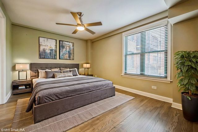 2545 W Catalpa Avenue 4A, Chicago, IL 60625