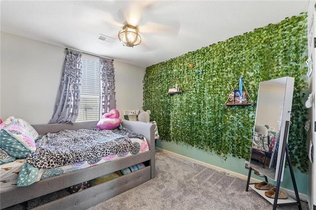 1201 Belinder Drive, Raymore, MO 64083