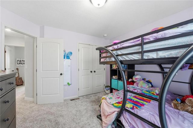 1201 Belinder Drive, Raymore, MO 64083