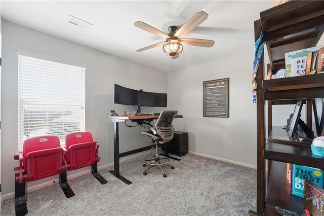 1201 Belinder Drive, Raymore, MO 64083