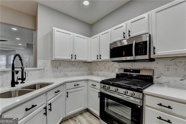 278 Timber Gate Drive, Lawrenceville, GA 30045