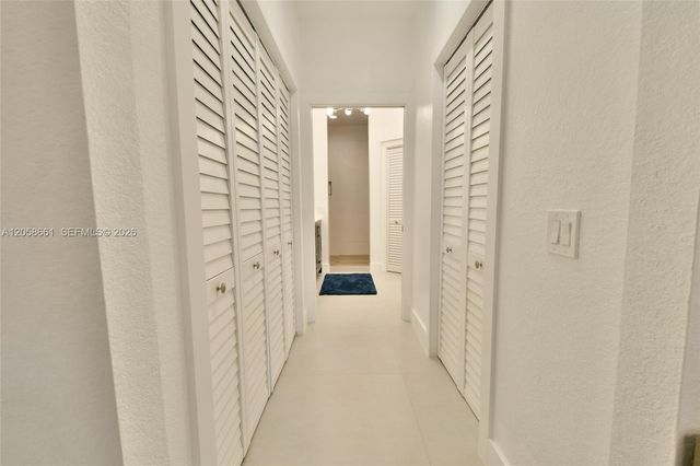 1515 Passion Vine Circle 21, Weston, FL 33326