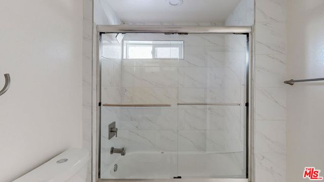 237 Rosemont Avenue, Los Angeles, CA 90026