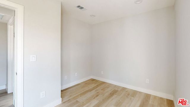 237 Rosemont Avenue, Los Angeles, CA 90026