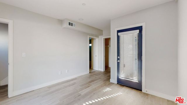 237 Rosemont Avenue, Los Angeles, CA 90026