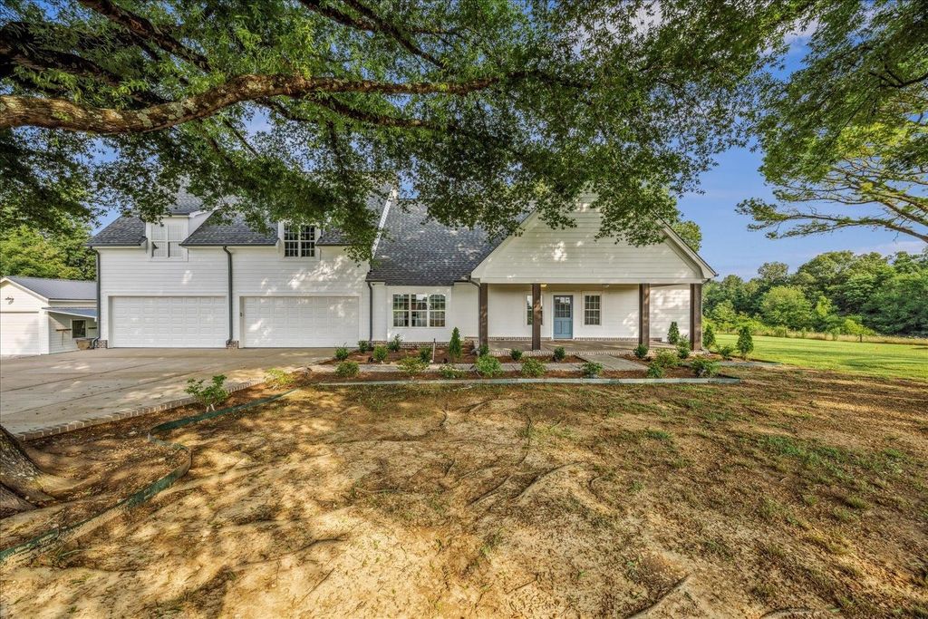 620 DIFFEE RD, Moscow, TN 38057