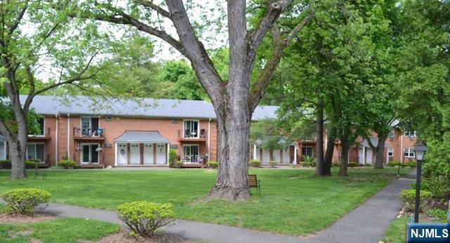 110 Midland Avenue 20B, Midland Park, NJ 07432