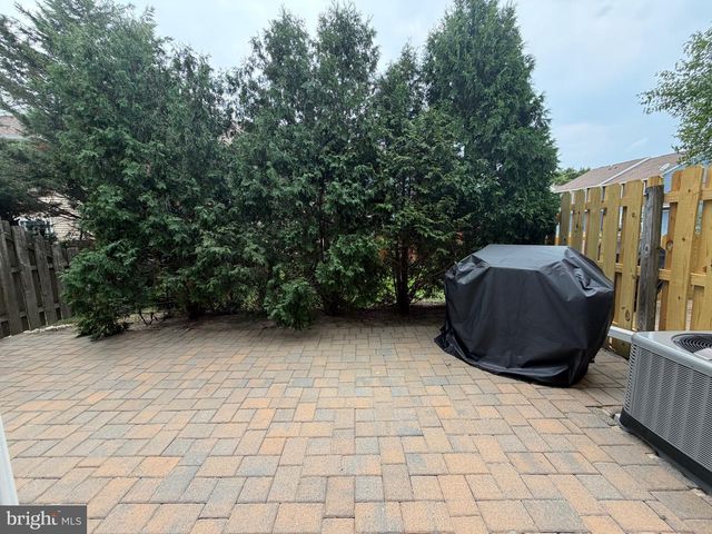 25 KENNEBEC CT, Bordentown, NJ 08505