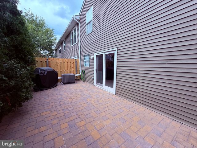 25 KENNEBEC CT, Bordentown, NJ 08505
