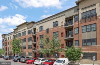 2903 BLEEKER ST #5-206, Fairfax, VA 22031