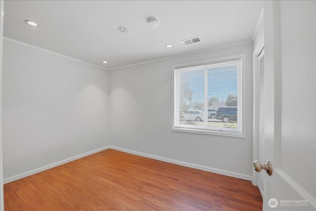 5603 240th Street SW, Mountlake Terrace, WA 98043